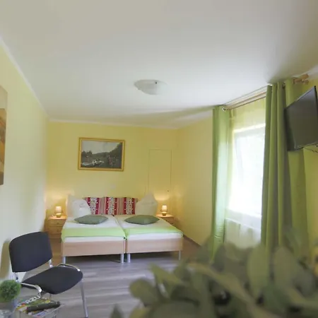Hotel Corner S Gastehaus
