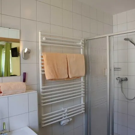 Corner S Gastehaus Отель